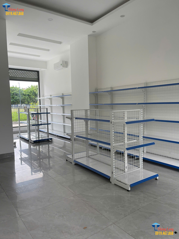 Lắp đặt kệ si&ecirc;u thị tại Nguyễn Xiển - H&agrave; N&ocirc;i 